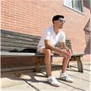 Profesor de apoyo escolar para ayudar a extranjeros a aprende español