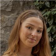 Étudiante en double diplôme de droit : spécialité maths et svt, option OIB au bac