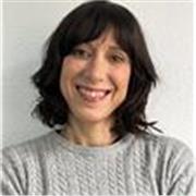 Profesora ELE titulada por el instituto Cervantes. Actualmente sigo en formación. Clases desde A1 hasta B2 