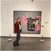 Mi objetivo como profesora de pintura es transmitir no solo técnicas y conocimientos, sino pasión hacia el arte desde niños 