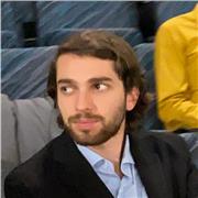 Insegnante di pianoforte per tutti i livelli