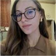 Offro ripetizioni di inglese, italiano e materie umanistiche, per studenti e adulti, con metodo personalizzato.