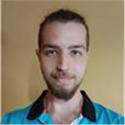 Profesor de filosofía, historia y toda clase de humanidades y ciencias sociales con don de gentes y facilidad para ayudar a comprender conceptos y memorizar datos a personas de todas las edades