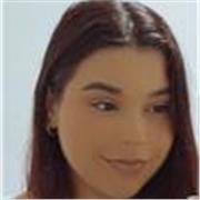 Professora de geografia com experiência em aula presencial e online