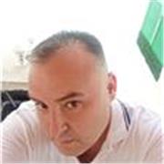 
 Soy un profesor de español apasionado por la enseñanza y especializado en clases en línea. 