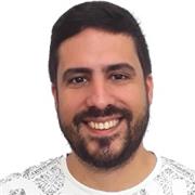 Graduado en Historia disponible para dar clases en S/C de Tenerife y para todas las edades.Las clases pueden ser presencial en el.