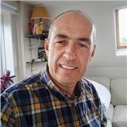 Laureato professionista residente in UK offre aiuto per studio della lingua inglese