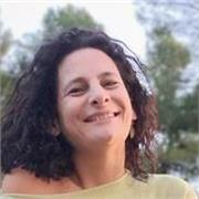 Profesora de español nativa con experiencia y pasión por la enseñanza y con experiencia en proyectos lúdico educativos