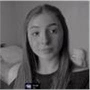 Me gustaría dar clases de refuerzo general a niños de primaria o ESO, me considero una chica con paciencia y ganas de ayudar.