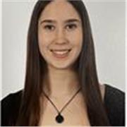 Profesora de apoyo escolar que tiene el C1 de inglés. Tengo experiencia en dar clases a un niño de 3 años (cualquier edad sirve)