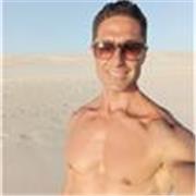 Trasforma il tuo corpo con un piano su misura.
Basta allenamenti generici che non portano risultati. 