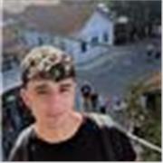 Profesor de física y otras materias del bachillerato tecnológico. 