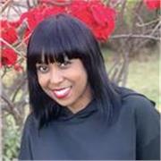 I’d describe myself as an enthusiastic, creative, and encouraging teacher who uses games or visuals to keep young learners engage.