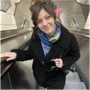 Offro lezioni private o a piccoli gruppi per aiutare i bambini (elementari e medie) a svolgere i propri compiti nel doposcuola.  