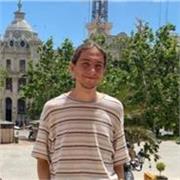 Laureato in Fisica impartisce ripetizioni di fisica e matematica delle superiori