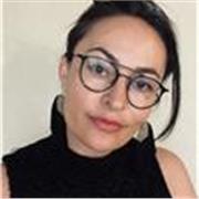 I am a creative and curious person that love learning and talking in different languages to connect with people.