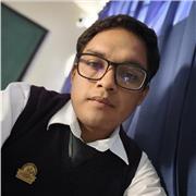 Profesor de historia imparte clases a niños de cualquier edad