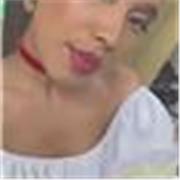 Me defino como una persona que ama hacer lo que le gusta, enseñar con amor y paciencia 