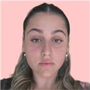 Soy educadora infantil y además tengo nivel intermedio en lengua de signos 