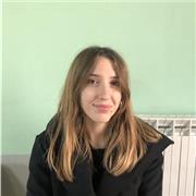 Studentessa di Traduzione all'università di Torino appassionata di lingue