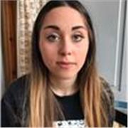 Diplomata in chimica con voto 100 offre ripetizioni a ragazzi di elementari, medie e superiori nel weekend oppure in settimana dalle 19 alle 20 o dalle 20 alle 21 (lezioni disponibili sia in presenza che online). Disponibile per l’insegnamento di: inglese