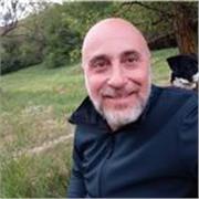 Sai che le tue emozioni e i tuoi pensieri hanno il potere di decidere il tuo futuro? Vuoi essere finalmente responsabile della tua felicità? Io sono Giovanni, da anni mi dedico alla formazione e ricerca nell'ambito della crescita emozionale dell'individuo