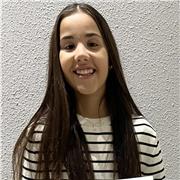 Soy estudiante de 1º de Bachillerato y doy clases de repaso y apoyo escolar. Todas las materias: mates, física y química, catalán, castellano, inglés. Adaptable al alumno