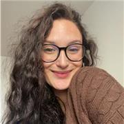 Étant sortie diplômée d’une licence de sociologie, je propose des cours afin de découvrir et approfondir cette matière !