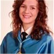 Laureata in Filologia Spagnola a Salamanca (Spagna) insegnerò spagnolo per tutte le età e necessità