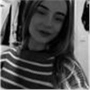 Profesora de todo tipo de asignaturas y de primaria o la eso 