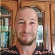 Lecteur correcteur professionnel, formé par l'école française de lecteur correcteur et certifié Le Robert niveau expert. 