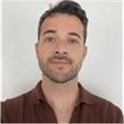 Estudiante de último año de Medicina con experiencia en el apoyo escolar a niños en Málaga.