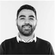 Profesor de Periodismo y Comunicación Social apto para todas las edades. 
