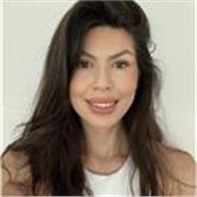 Profesora con español nativo y nivel intermedio de inglés, se ofrece a dar clase en Madrid o alrededores