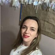 Profesora de inglés que imparte clases de inglés a adolescentes y adultos.Todos los niveles y exámenes,conversacionales y viajeros