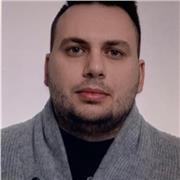 laureato in scienze politiche offre ripetizioni per gli studenti fono alla 2° superiore