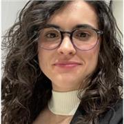 Profesora de Derecho (grado universitario; con conocimientos en oposición a Judicatura)