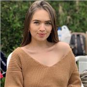 Licenciada en Filosofía y Letras