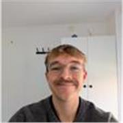 Native English Speaker from New Zealand looking to assist people with fluency through conversation.