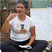 Pedagoga especializada em dificuldades de aprendizagem com ampla experiência em reforço escolar