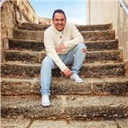 Profesora de inglés enfocado en niños y jóvenes