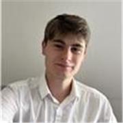 Professeur de Mathématiques / Français / Histoire à Paris.
