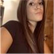 Ragazza al primo anno di università con certificazione C2