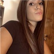 Ragazza al primo anno di università con certificazione C2