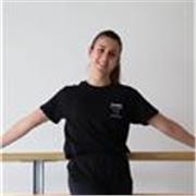 Insegnante di letteratura italiana, storia dell'arte e storia della danza per studenti delle scuole secondarie di primo e secondo