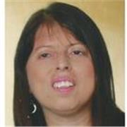 Profesora titulada da clases de matemáticas para estudiantes de básica primaria