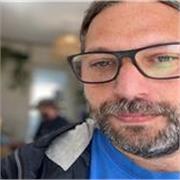 Music teacher with over 15 years classroom experience
