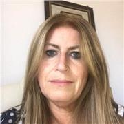 Avvocato impartisce lezioni di diritto sia civile e procedura civile che penale e procedura penale