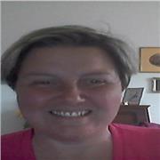 Insegnante diplomata magistrale e vincitrice di concorso offre lezioni e conversazione online ed anche in loco