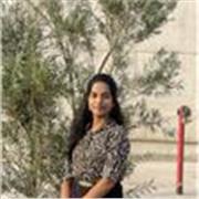 Étudiante en master, j’enseigne l’anglais personnalisé en ligne.
